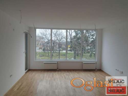 FUTOG, 90m2, Četvorosoban sa pdv
