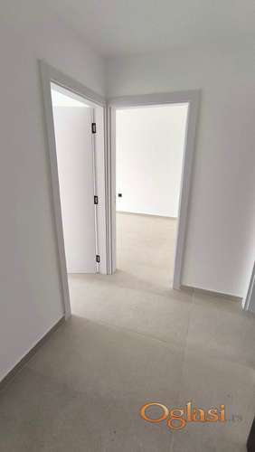 Fotografija stana 3 od 8
