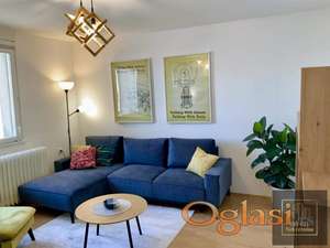 Prelep stan sa panoramskim pogledom-Liman 3! Šekspirova!