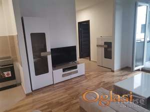 NOVI SAD - PETROVARADIN - 50m2 - 400 evra
