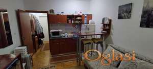 Garsonjera na Novoj Detelinari