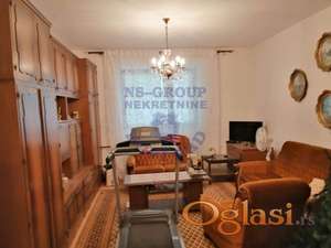 Porodična prizemna kuća!