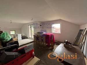 PRODAJA KUĆE NA KLISI