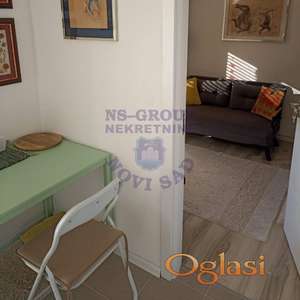 Komforan jednoiposoban stan - Železnička Stanica!