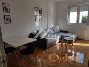 Izdajem fenomenalan jednoiposobn stan na Bulevaru Evrope !! ID#5554