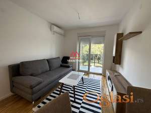 Jednoiposoban stan - 40m2 - Park novi