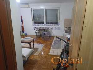 575834-Garsonjera-26m2-Bulevar Evrope
