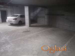 Izdaje se garažno mesto suteren novije zgrade - Đorđa Rajkovića