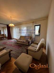 Odlična kuća u centru Novog Miloševa