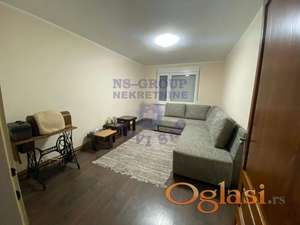 Odlicno stanje, uknjizena, top lokacija!