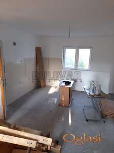 Kuća na prodaju Donja Vrežina P=204m2