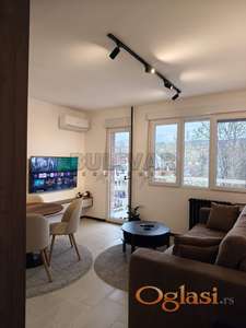 Izdaje se stan u centru grada