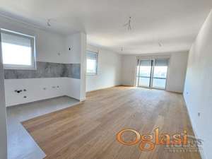 STAN - PETROVARADIN - PETROVARADIN - 101m2 - 228870 evra