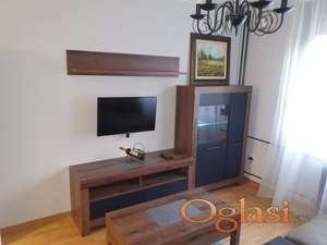 Grbavica-dvosoban namešten stan-50m2-450e
