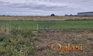 Plac na izlazu iz Veternika!