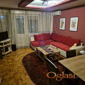 Izdaje se POVOLJNO jednoiposoban stan površine od 48m2 na Limanu 3