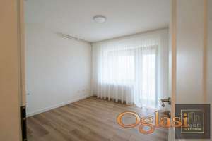 Trosoban stan 74 m²-Petrovaradin !