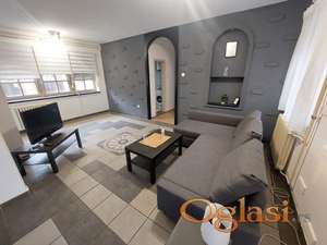 SONJE MARINKOVIĆ - UKNJIŽEN DUPLEKS STAN SA TERASOM - PRODAJE SE SA NAMEŠTAJEM - MOŽE KUPOVINA PUTEM KREDITA !!!!