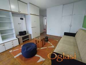 Komforan dvosoban stan 63m2 - Bulevar Oslobođenja
