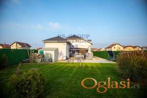 Fenomenalna porodična kuća, na odličnoj lokaciji!