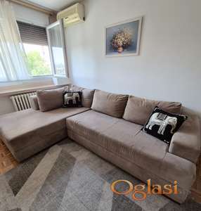 Velika ugaona garnitura 300x204 cm - top očuvana
