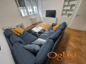 Centar, 2.0 namešten, useljiv ID#4741