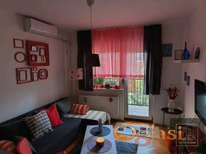 Odličan dvosoban duplex ! Cara Dušana !