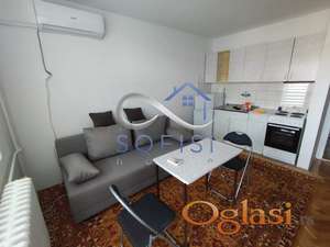 Novi Sad, Podbara - Renovirana garsonjera - grejanje na gas ID#1215