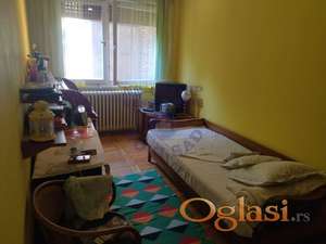 Stan na LImanu, prelepo okruženje.