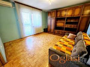 STAN - NOVI SAD - BULEVAR - 74m2 - 206000 evra