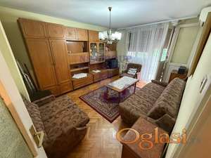 Dvosoban stan na Detelinari,51m2