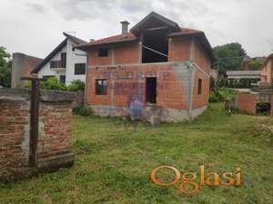 Kuća u Sremski Karlovcima!