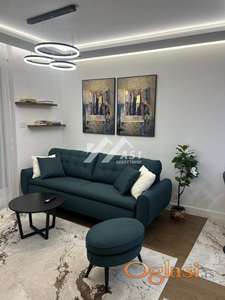 Izdajem DELUX dvosoban stan u potpuno novoj zgradi u Centru sa Parkingom !! ID#5128