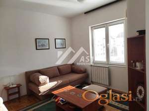 IZDAJE SE GARSONJERA NA BULEVARU EVROPE ID#4974