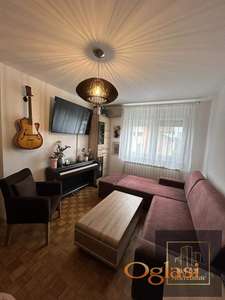 Kompletno renoviran i namešten! Adamovićevo naselje - Braće Krkljuš