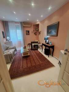 Fantastičan 2.0 stan-Gundulićev venac-renoviran! ID#2019