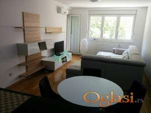Šifra nekretnine: 9102257 | Dvosoban stan – Podbara | 420 € 