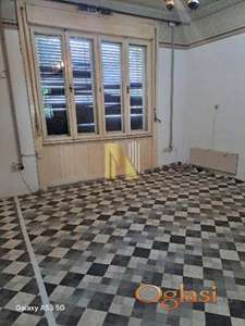 Poslovni prostor - lokal - centar grada