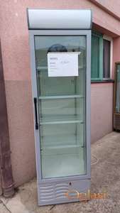 Rashladne vittine 400 litara UGUR
