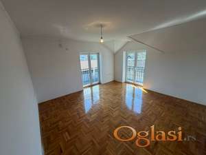 Nov dvosoban stan u centru Čelareva