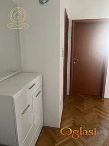 Jednosoban stan u centru grada, odlična lokacija