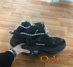 Balenciaga triple s