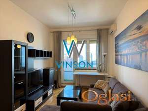 Novi Sad, Bulevar oslobođenja - Uknjižen dvoiposoban stan ID#1001272