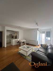 ODLIČNA LOKACIJA, LEP STAN