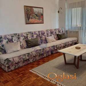 Fantastičan dvosoban stan na Bulevaru Oslobođenja