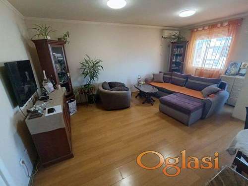 Odličan četvorosoban duplex