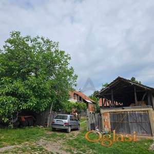 Osnic -Boljevac  Na kraj sela jedna kuca- seosko domacinstvo sa oko 13,5hektara imanja