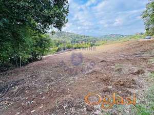 Plac u Sremskoj Kamenici, 1467m2!