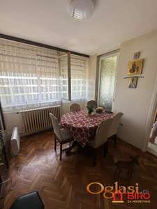 ***NA PRODAJU TROSOBAN STAN NA SJAJNOJ LOKACIJI*** IZVORNO STANJE ***