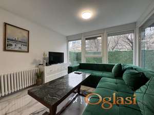 Luksuzno renoviran stan – 58m2+20m2, blok 70 ID#2575